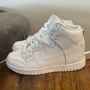 Women’s Nike Dunk High